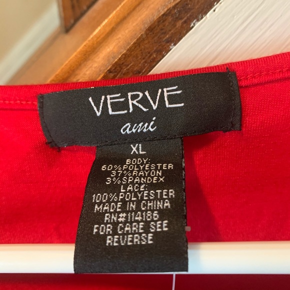 SOLD Verve Ami Red Lace Layered Top - Picture 3 of 5